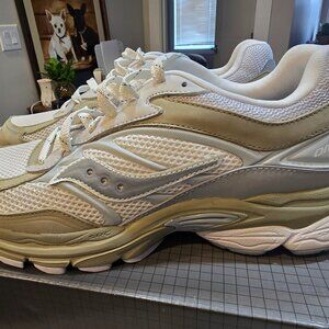 Saucony Progrid Omni 9 Cloud | Elm Men Casual Lifestyle Shoes Sneaker Size 10.5